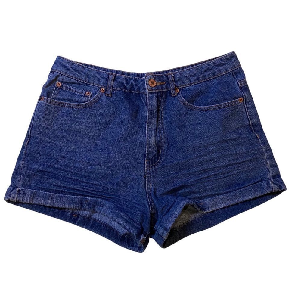 FOREVER 21 Shorts Super High Waisted  Size 27 Cuffed